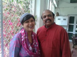 Image of Kamini with her husband 